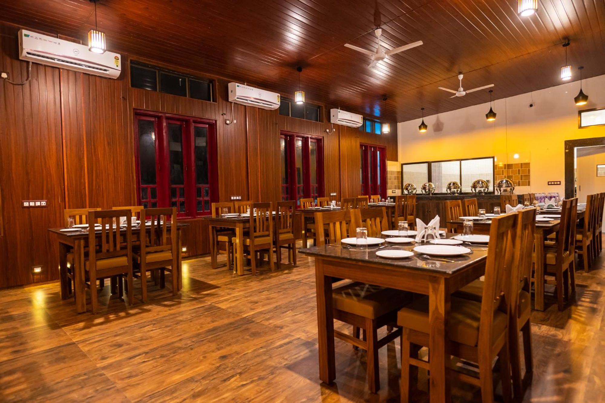 Hotel The Kaziranga Address Extérieur photo